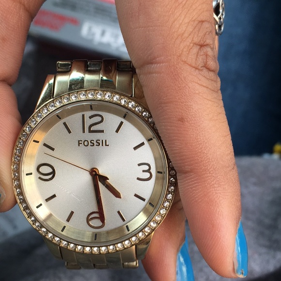 Fossil Watch - Picture 3 of 3
